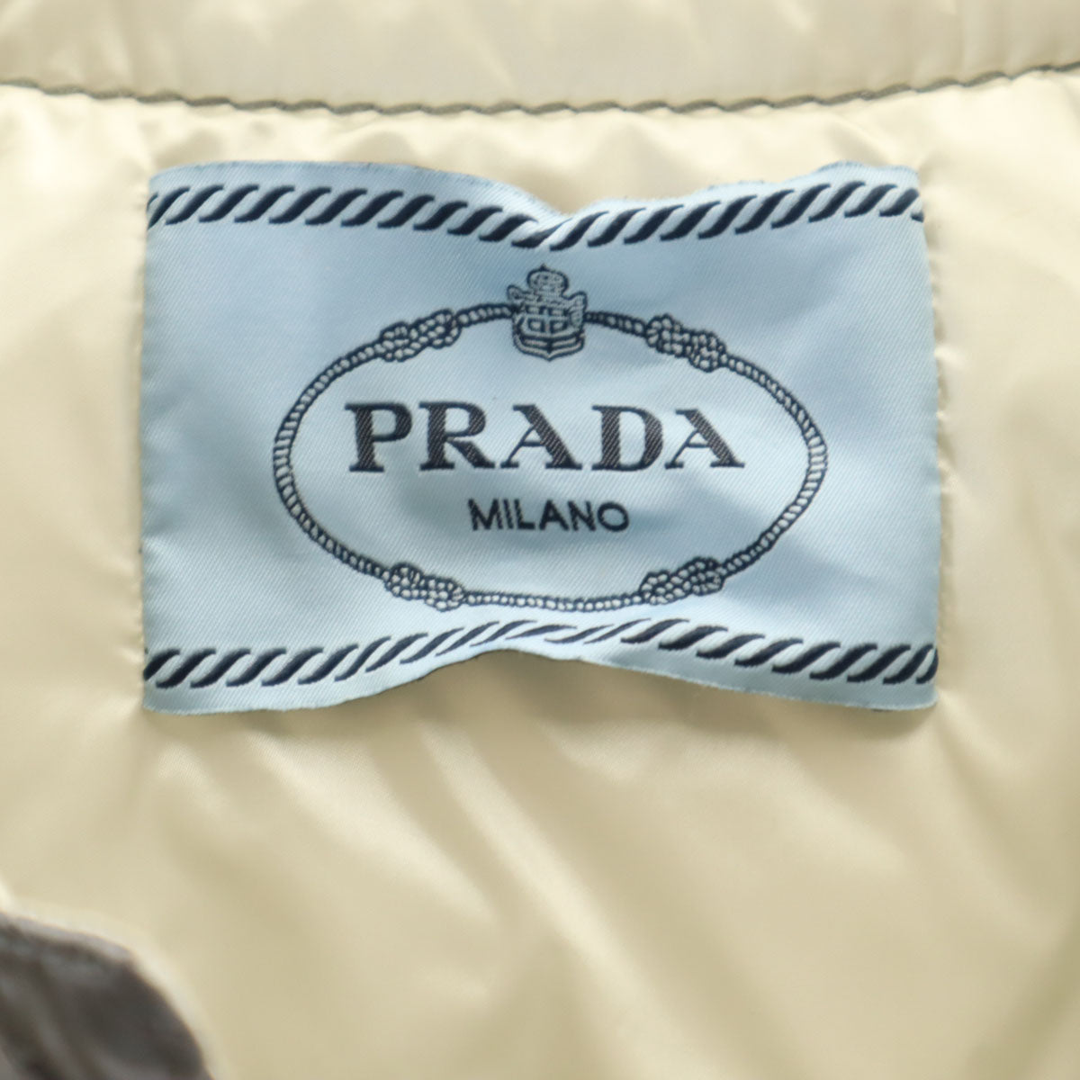 PRADA プラダ ノーカラー ダウンジャケット 42 グレー レディース