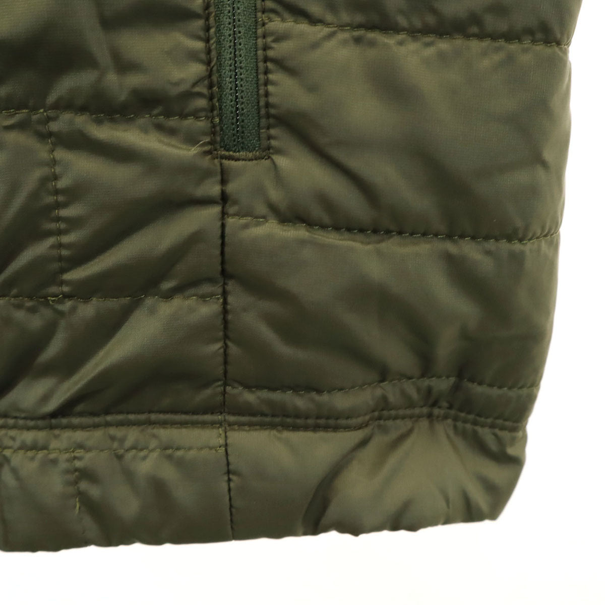 patagonia パタゴニア ナノ パフ フィッツロイ トラウト ジャケット M カーキ 84455FA22 アウトドア 中綿 キルティング ポケッタブル メンズ