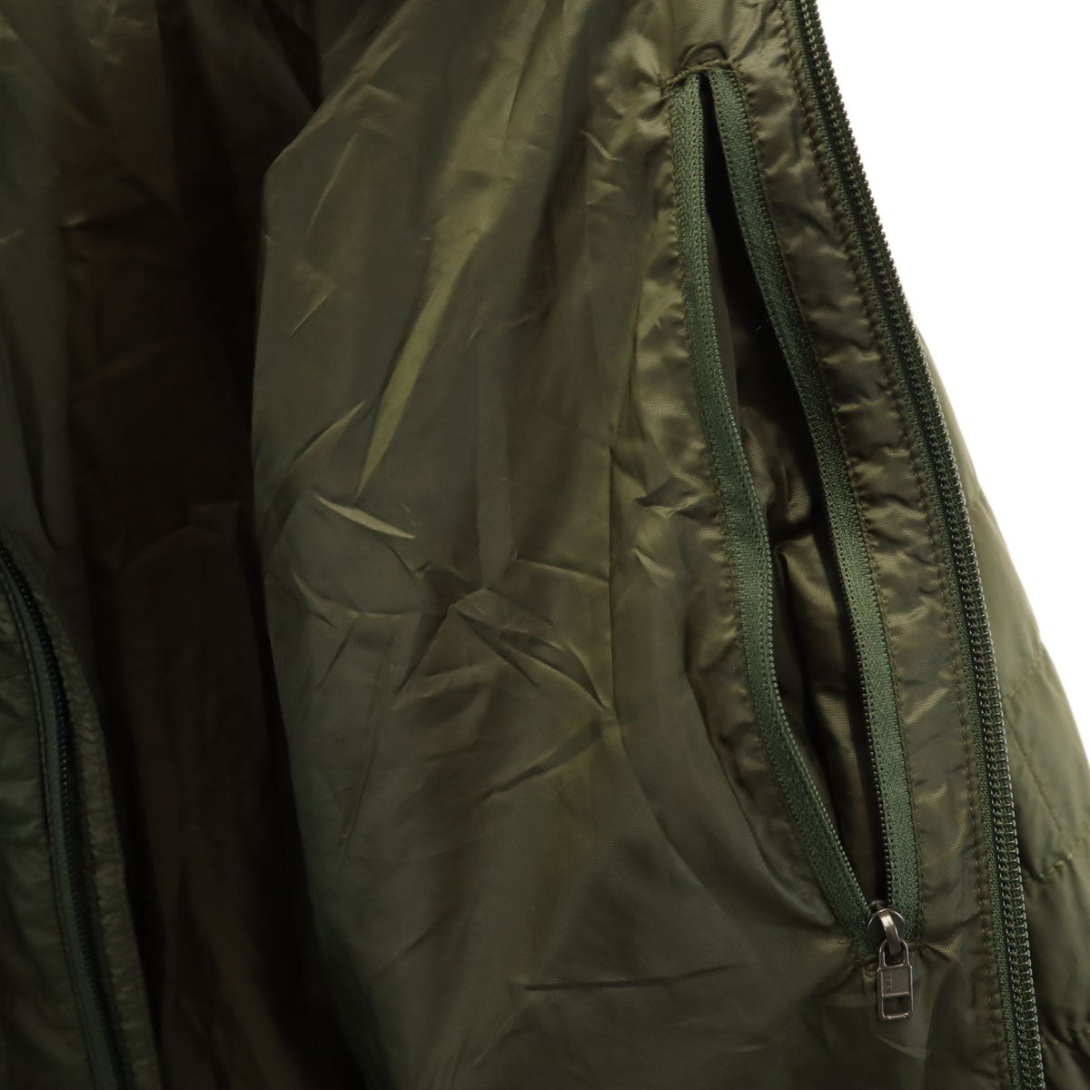 patagonia パタゴニア ナノ パフ フィッツロイ トラウト ジャケット M カーキ 84455FA22 アウトドア 中綿 キルティング ポケッタブル メンズ