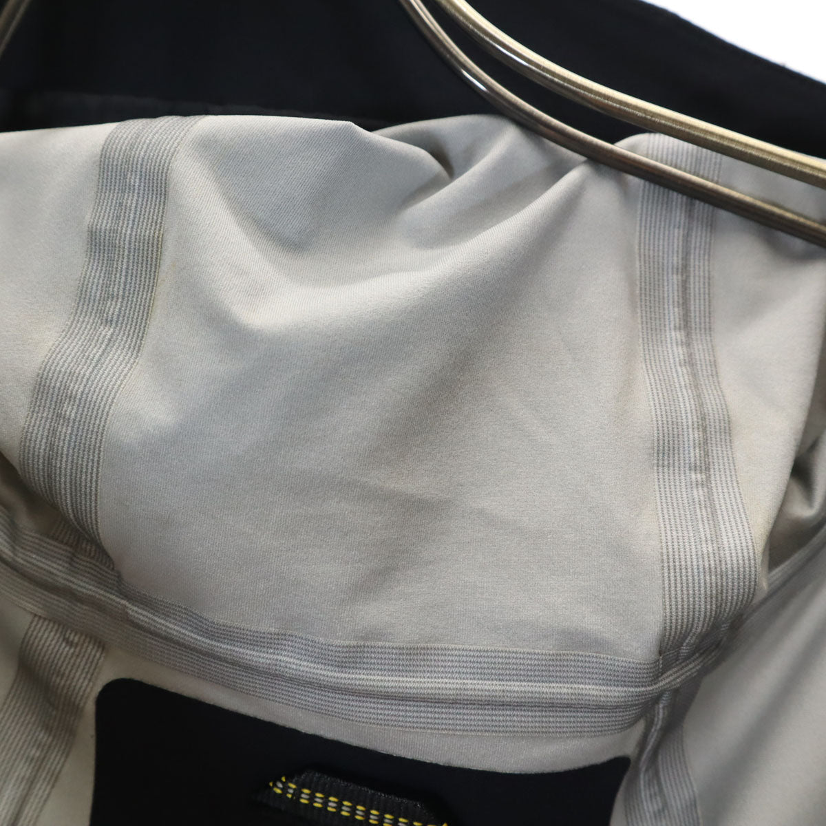 MOUNTAIN HARDWEAR マウンテンハードウェア ナイロンジャケット M ブラック系 メンズ