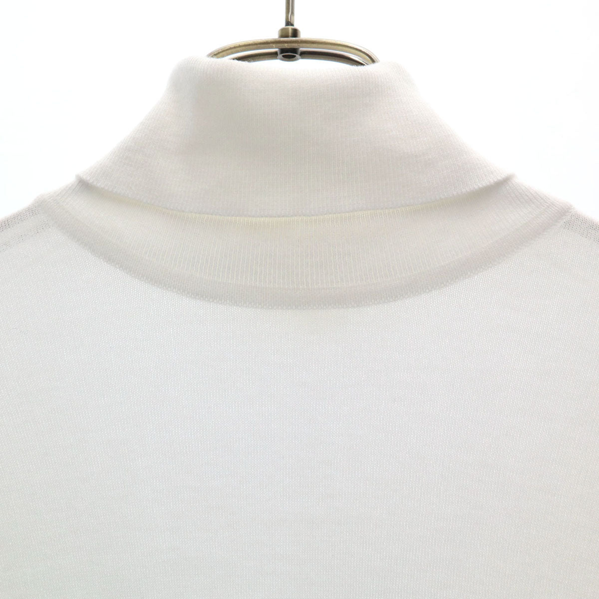 JOHN SMEDLEY ジョンスメドレー イギリス製 長袖 タートル セーター M ホワイト系 ニット メンズ