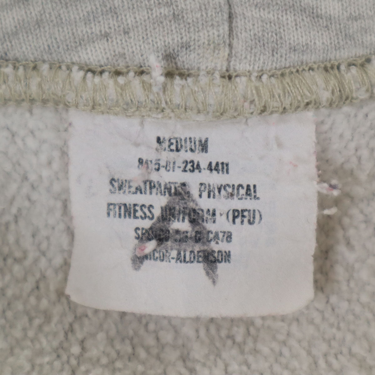 US ARMY アメリカ軍 PFU トレーニング 長袖 スウェット ジップパーカー M グレー 裏起毛 メンズ