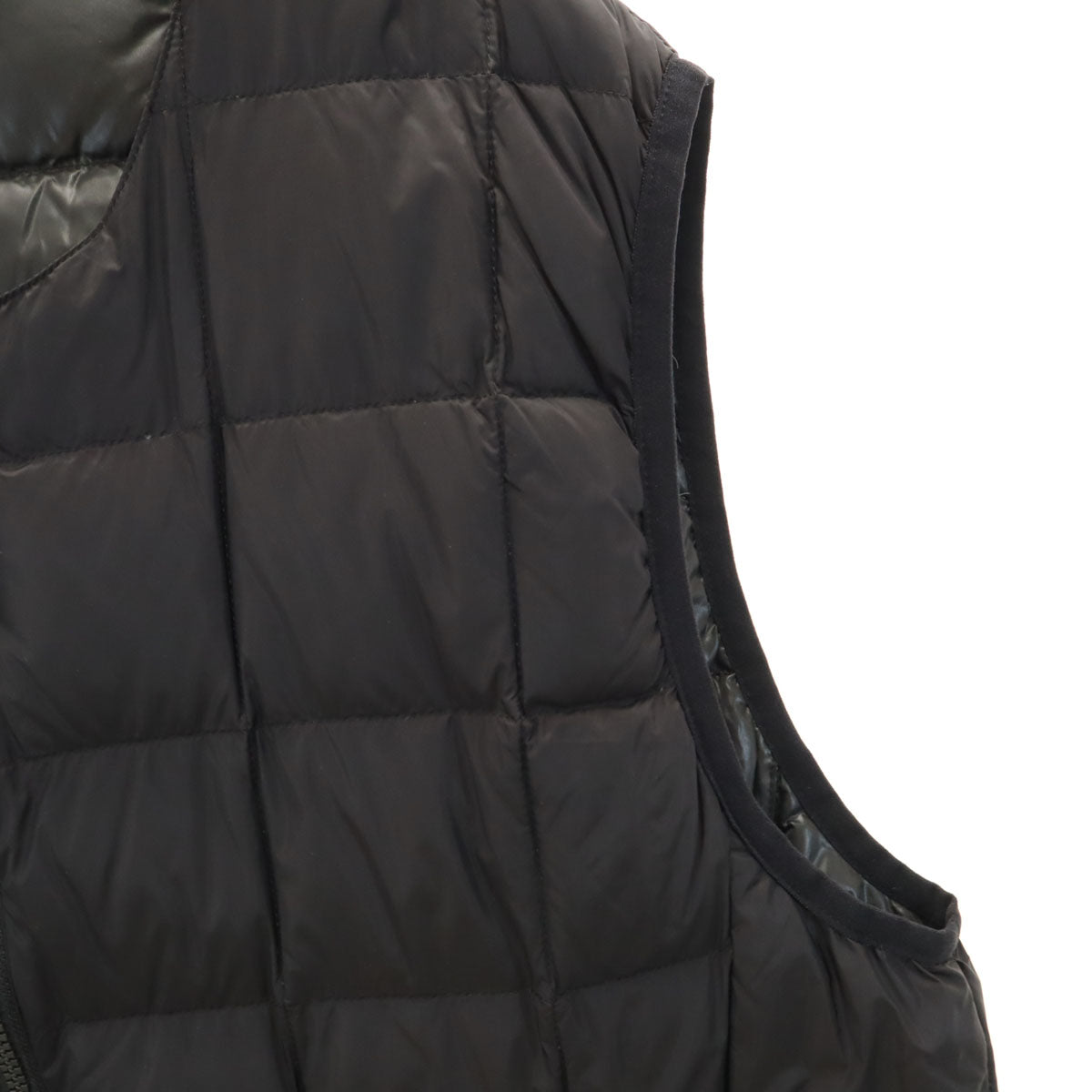 SHIPS シップス TAION タイオン 別注 ダウンベスト ブラック 収納袋付き メンズ