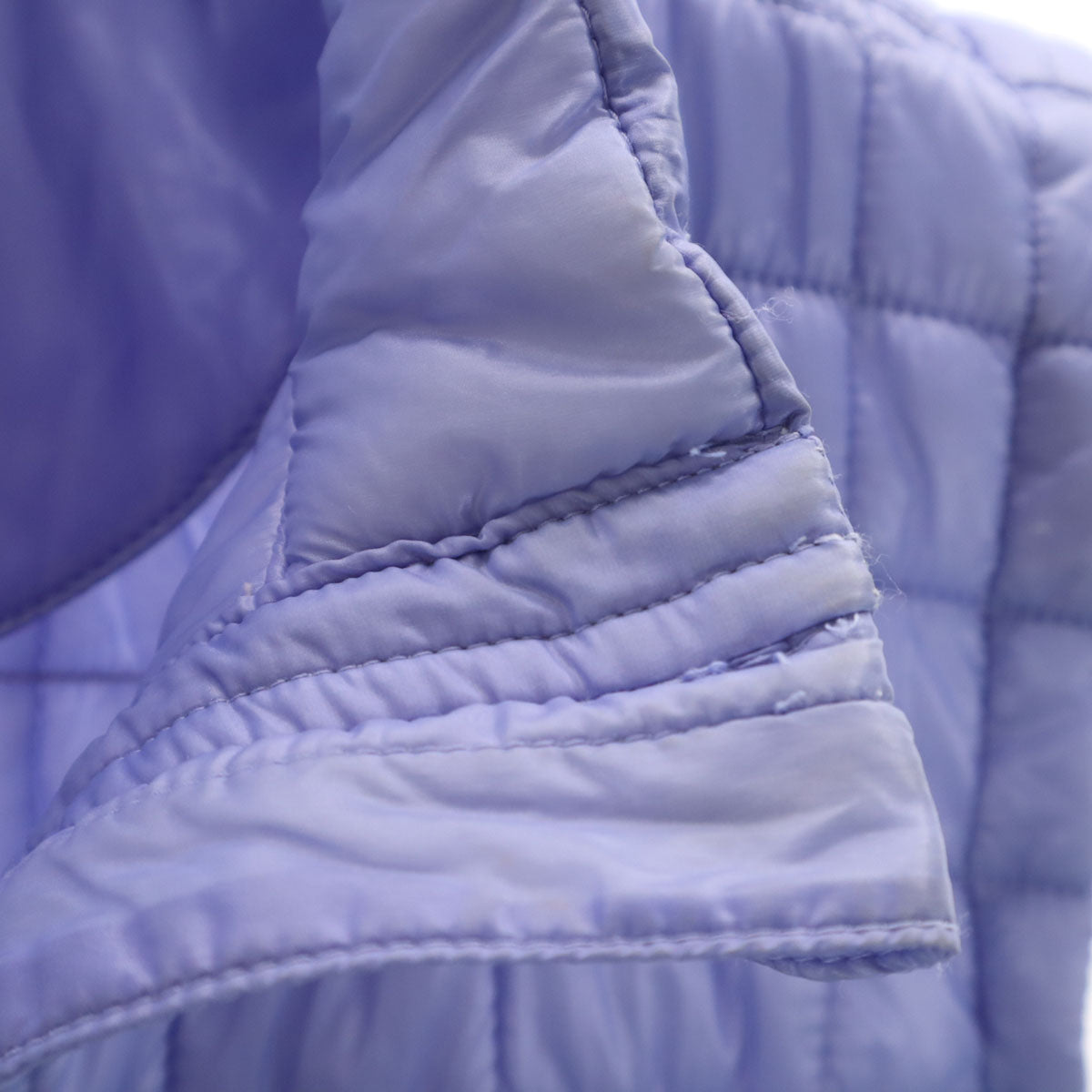 ARMANI EXCHANGE アルマーニエクスチェンジ 中綿ベスト 12A パープル キッズ