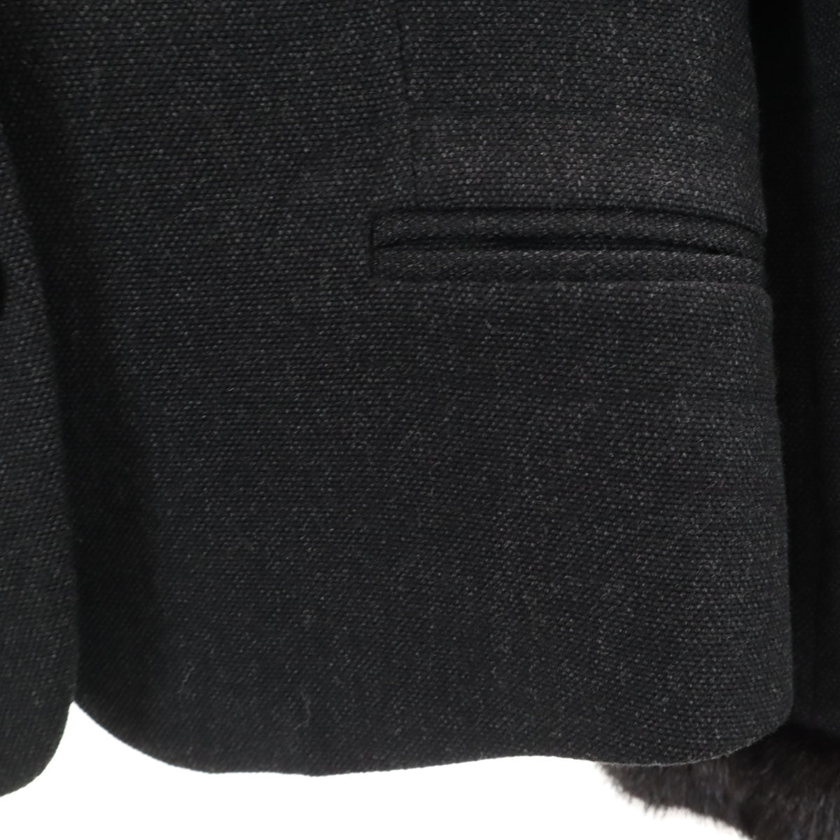 美品 Emporio Armani エンポリオアルマーニ イタリア製 テーラードジャケット 40 ブラック系 ファー付き レディース