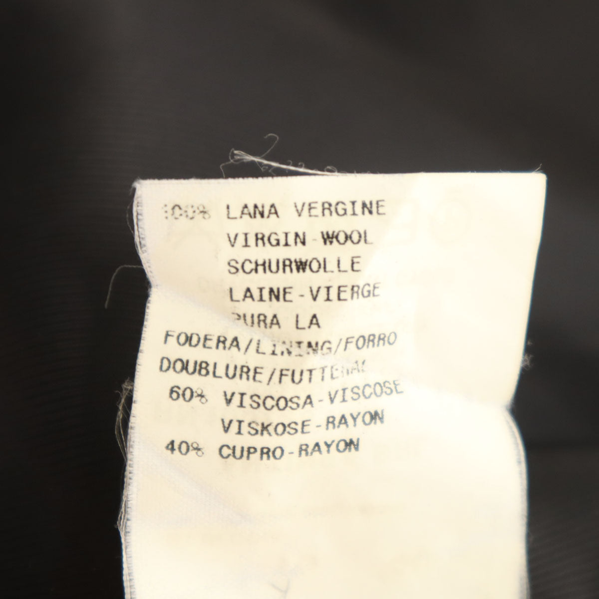 美品 Emporio Armani エンポリオアルマーニ イタリア製 テーラードジャケット 40 ブラック系 ファー付き レディース