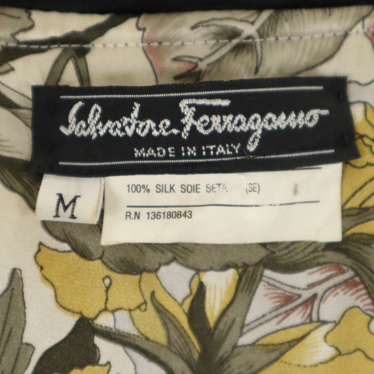 SalvatoreFerragamo サルバトーレフェラガモ 90s イタリア製 オールド シルク ジャケット M ブラック レディース