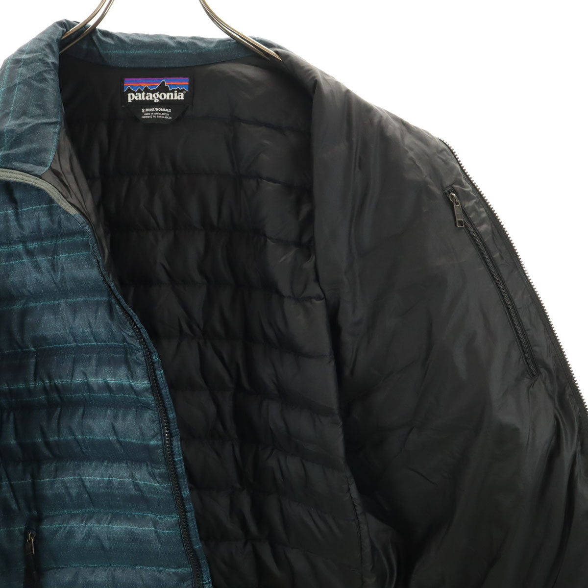 patagonia パタゴニア ボーダー柄 ダウンジャケット S ブルー系 アウトドア 84674 メンズ