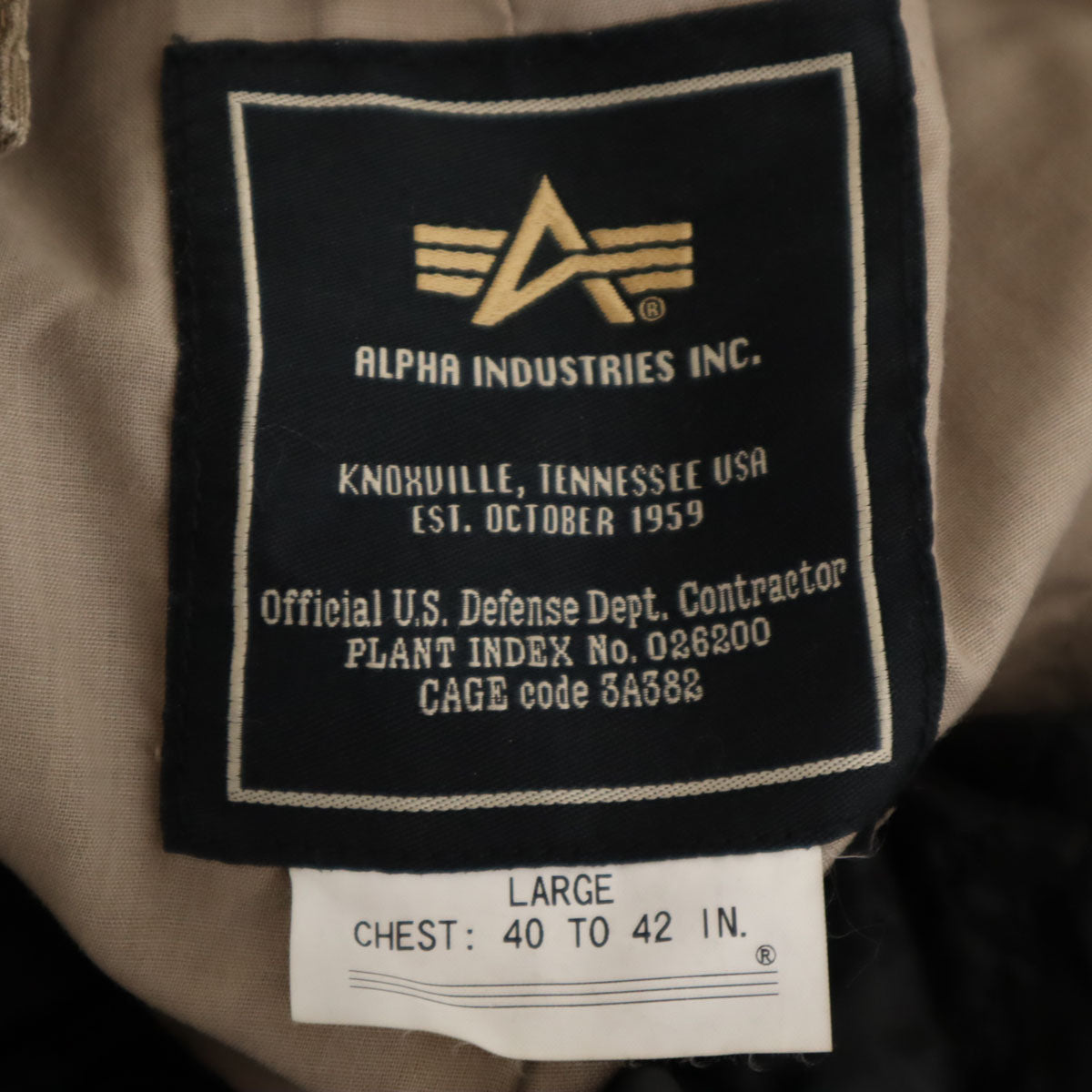 未使用 ALPHA INDUSTRIES INC アルファインダストリーズ フライトジャケット L カーキベージュ ライナー付き メンズ