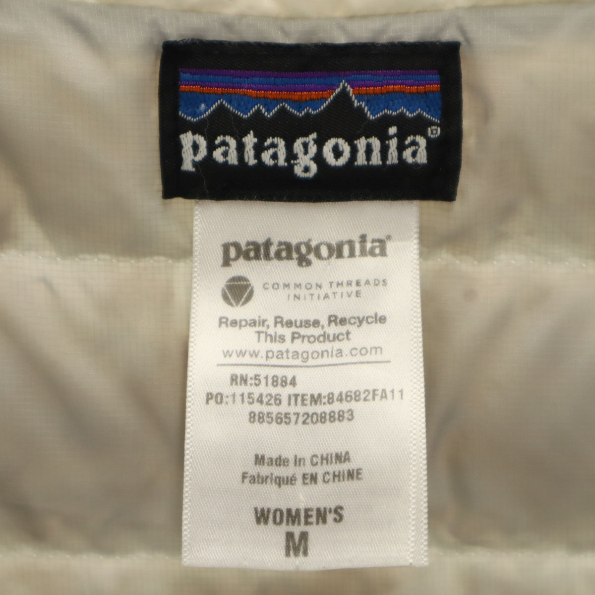 patagonia パタゴニア ダウンジャケット M 白系 84682 アウトドア レディース