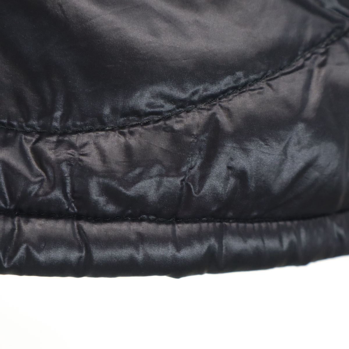 Herno ヘルノ イタリア製 SANRIO サンリオ コラボ ダウンベスト 42 ブラック系 ハローキティ レディース