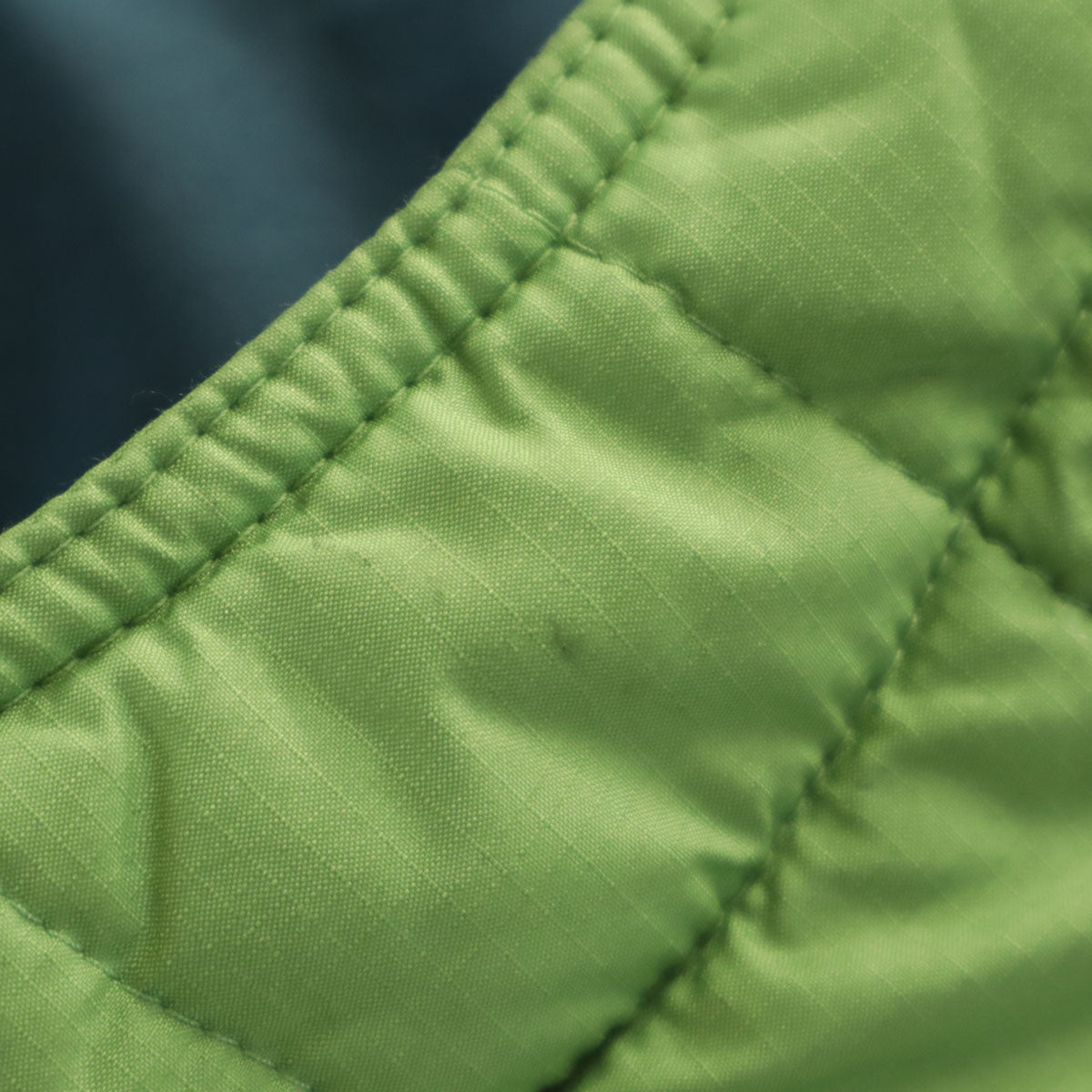 patagonia パタゴニア 中綿ジャケット S グリーン系 68381F7 アウトドア キッズ