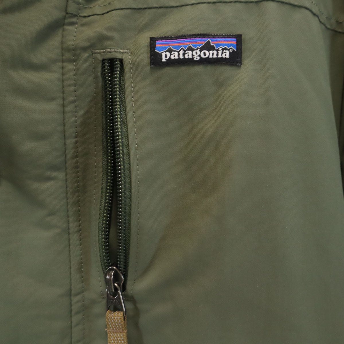 patagonia パタゴニア インファーノ ジャケット XL14 カーキ 68460 アウトドア 裏ボア キッズ