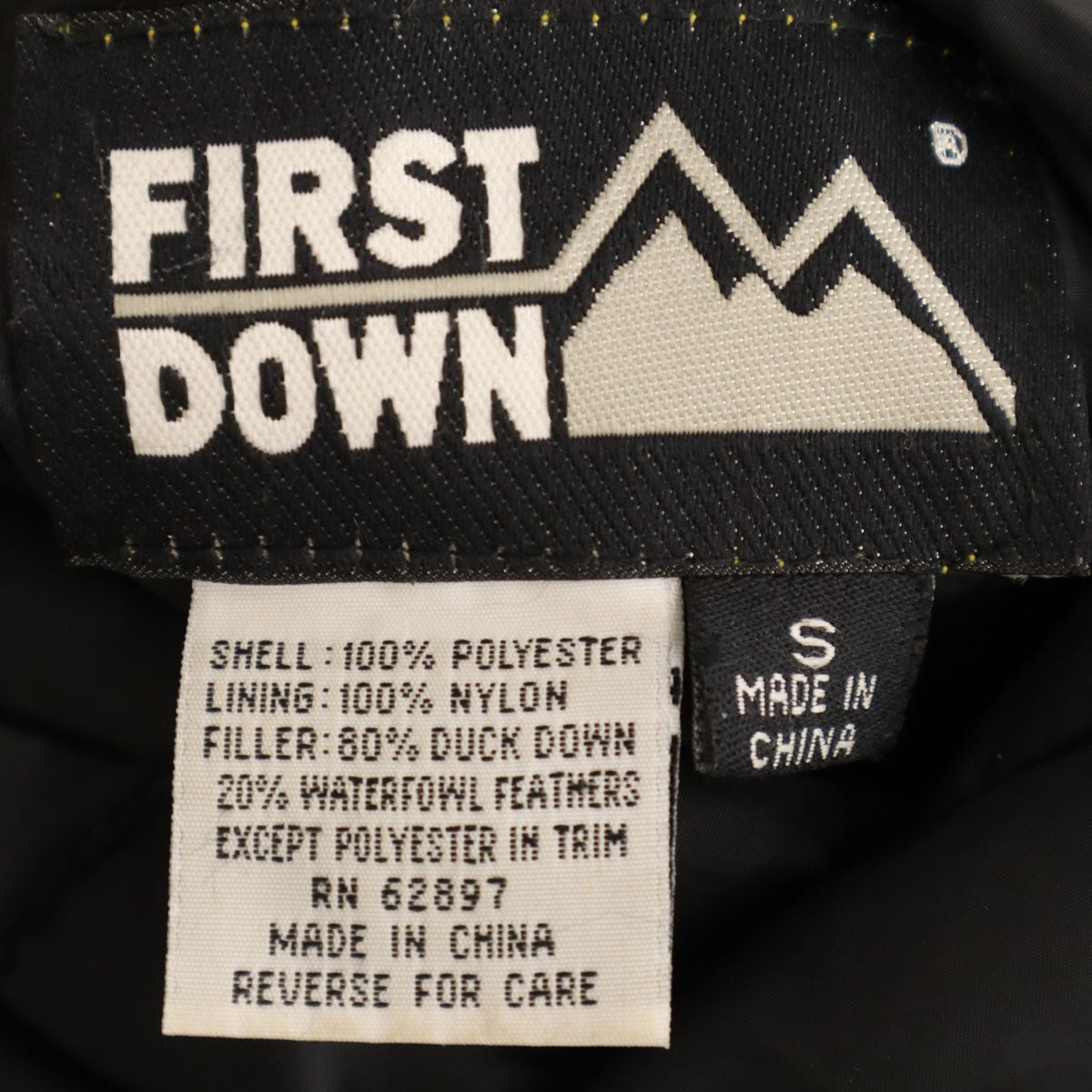 FIRSTDOWN ファーストダウン リバーシブル ダウンジャケット S ブラック メンズ
