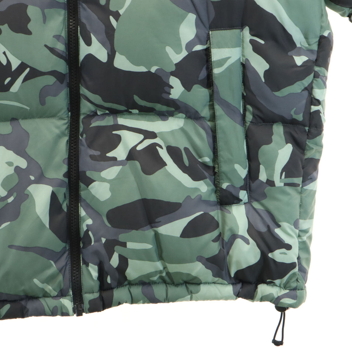 THE NORTH FACE ノースフェイス カモフラ柄 ノベルティー ヌプシ ダウンジャケット XL グリーン系 ND91842 アウトドア 迷彩 メンズ