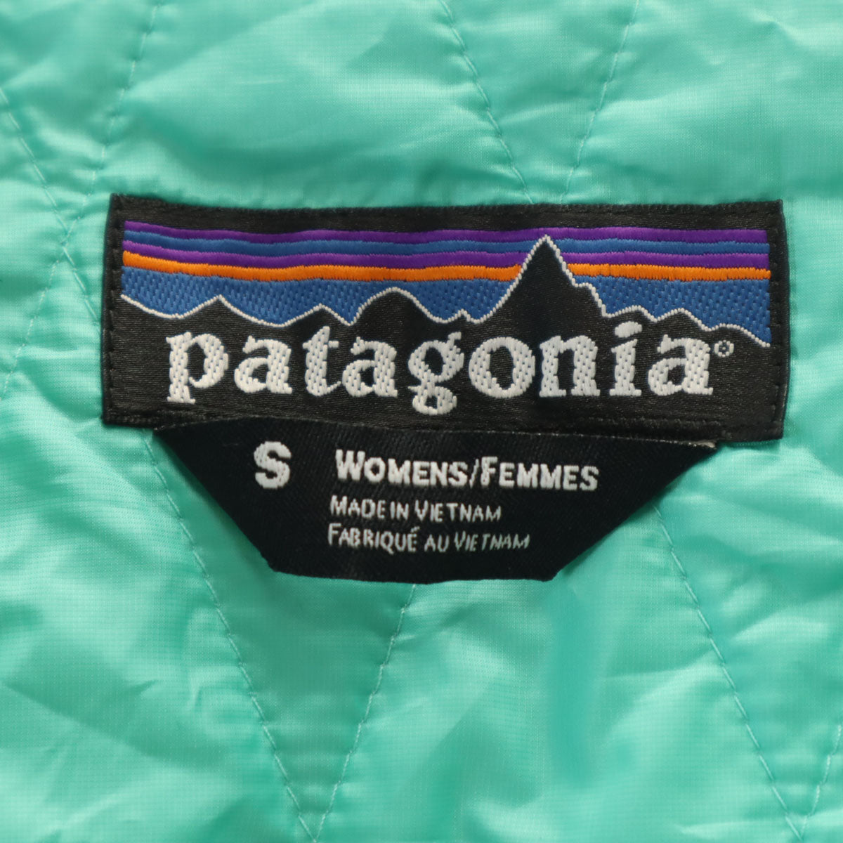 patagonia パタゴニア ナノパフ ジャケット S レッド 84225FA12 アウトドア 中綿 ポケッタブル レディース