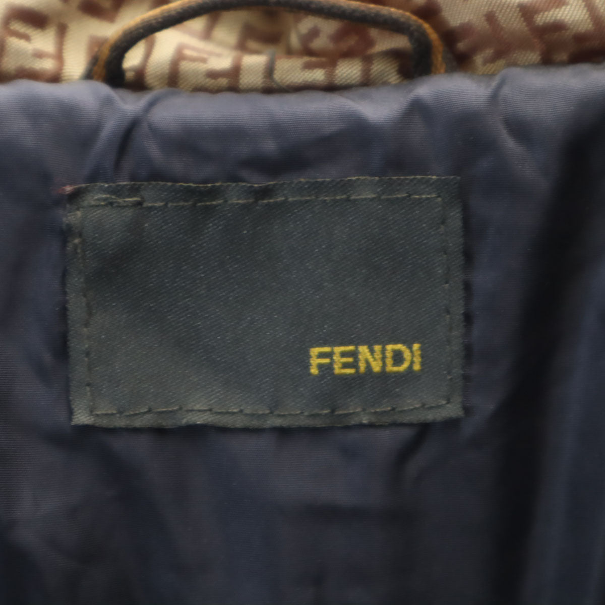 FENDI フェンディ イタリア製 中綿ジャケット 8A ネイビー キッズ