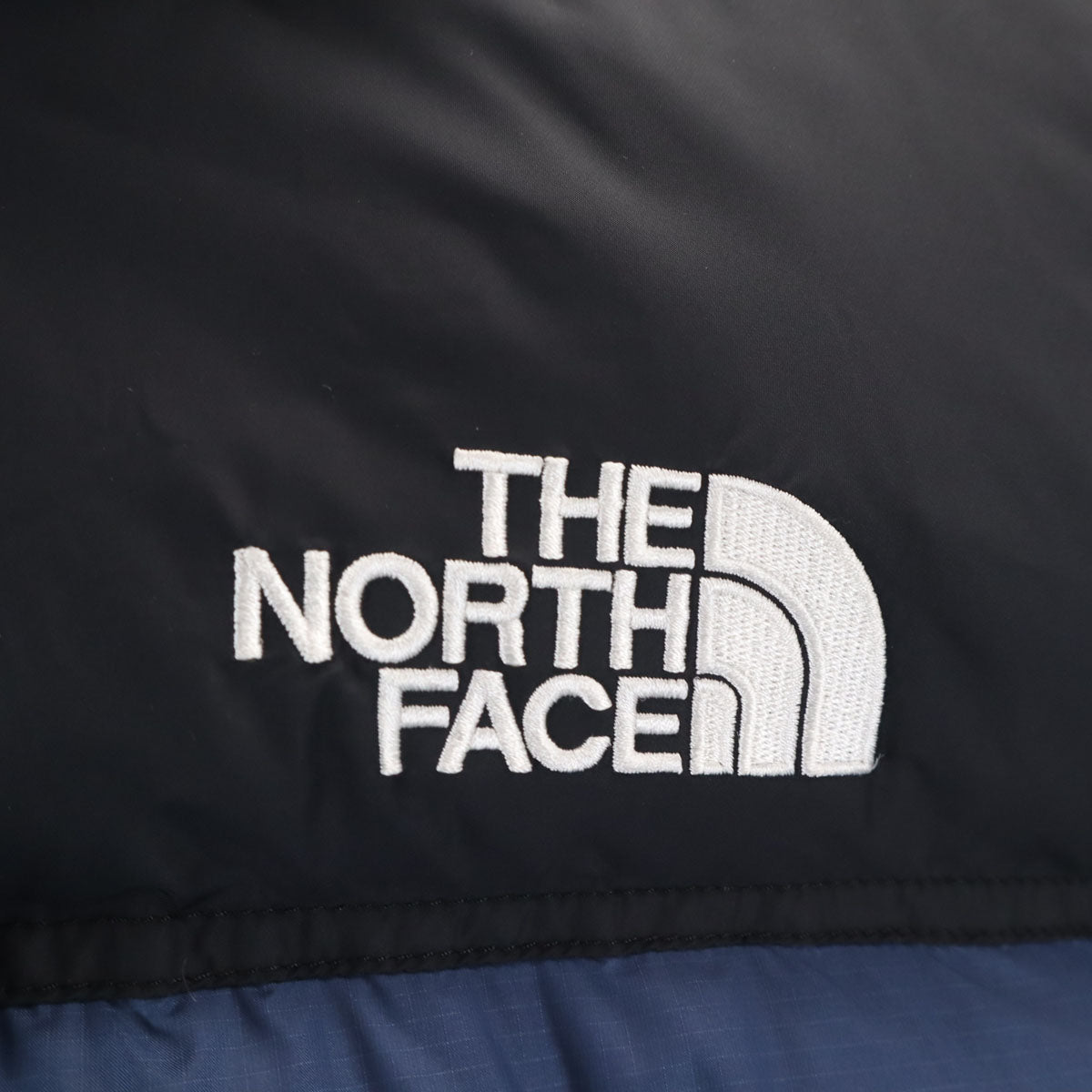 THE NORTH FACE ノースフェイス ヌプシ ダウンジャケット M 青紺 NF0A3C8D アウトドア メンズ