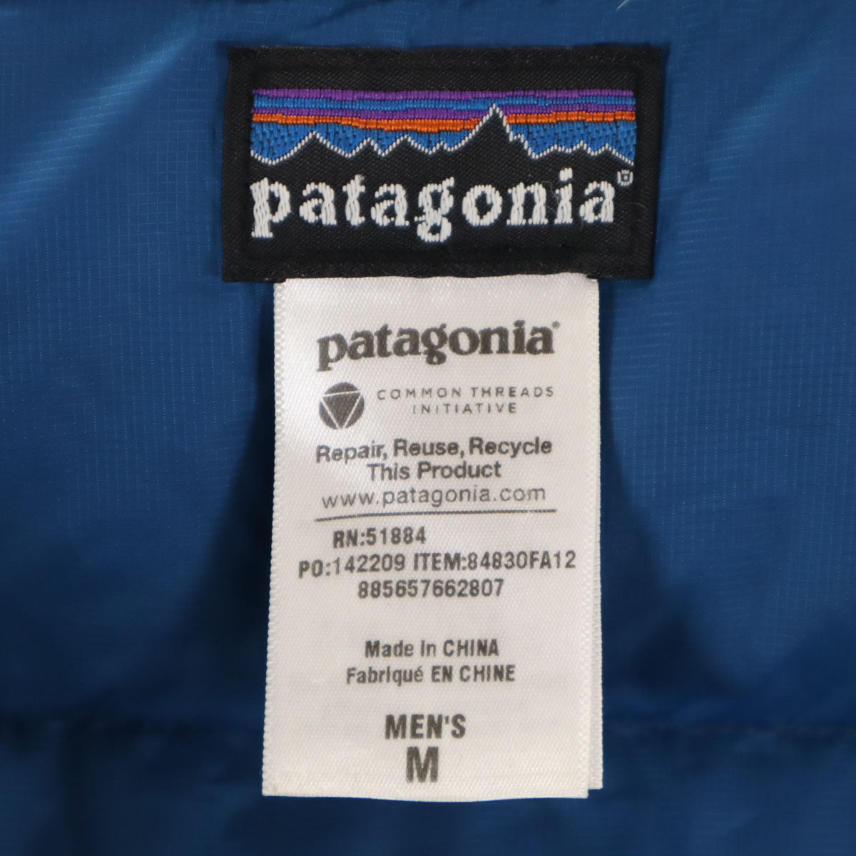 patagonia パタゴニア ダウンジャケット M ネイビー 84830FA12 アウトドア 収納袋付き メンズ