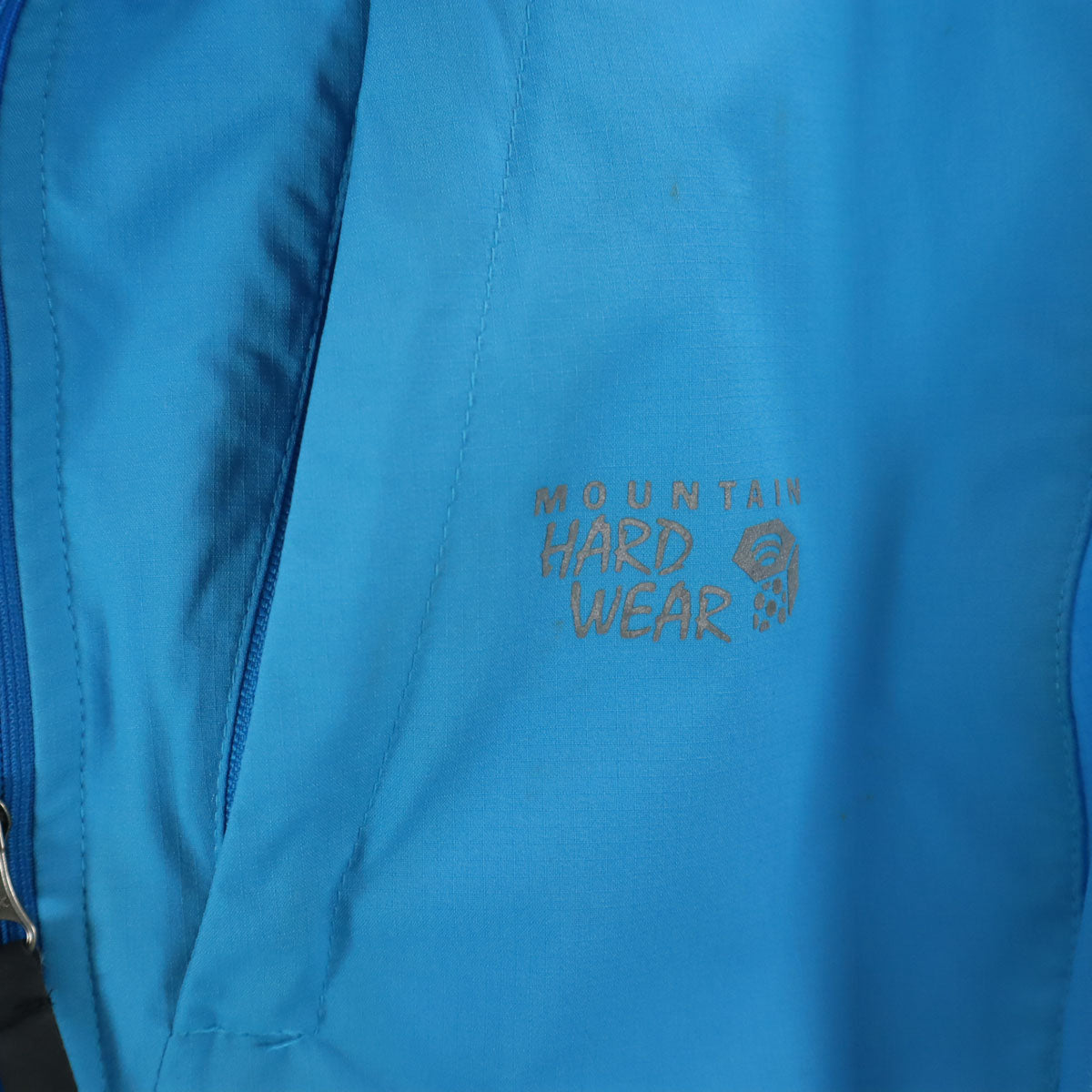 MOUNTAIN HARDWEAR マウンテンハードウェア ウインドブレーカー M 水色 ジャケット アウトドア レディース