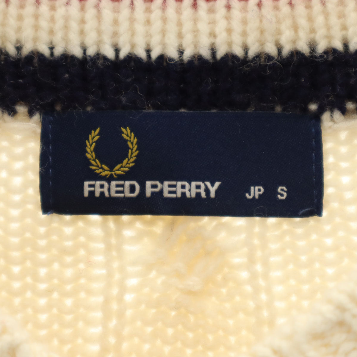 FRED PERRY フレッドペリー 長袖 Vネック セーター S アイボリー ケーブルニット メンズ