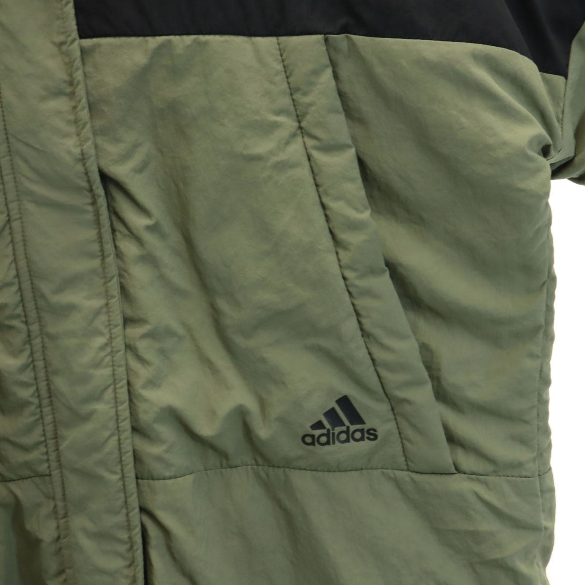 adidas アディダス ナイロンジャケット 150 カーキ 裏トリコット 薄中綿入り キッズ