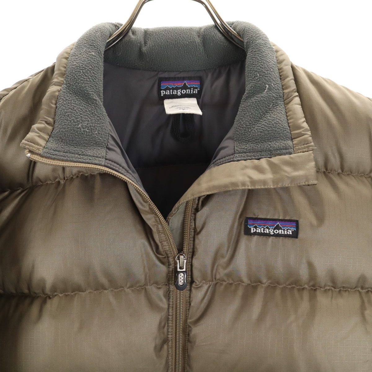 patagonia パタゴニア ダウンジャケット S カーキ アウトドア 84601 メンズ
