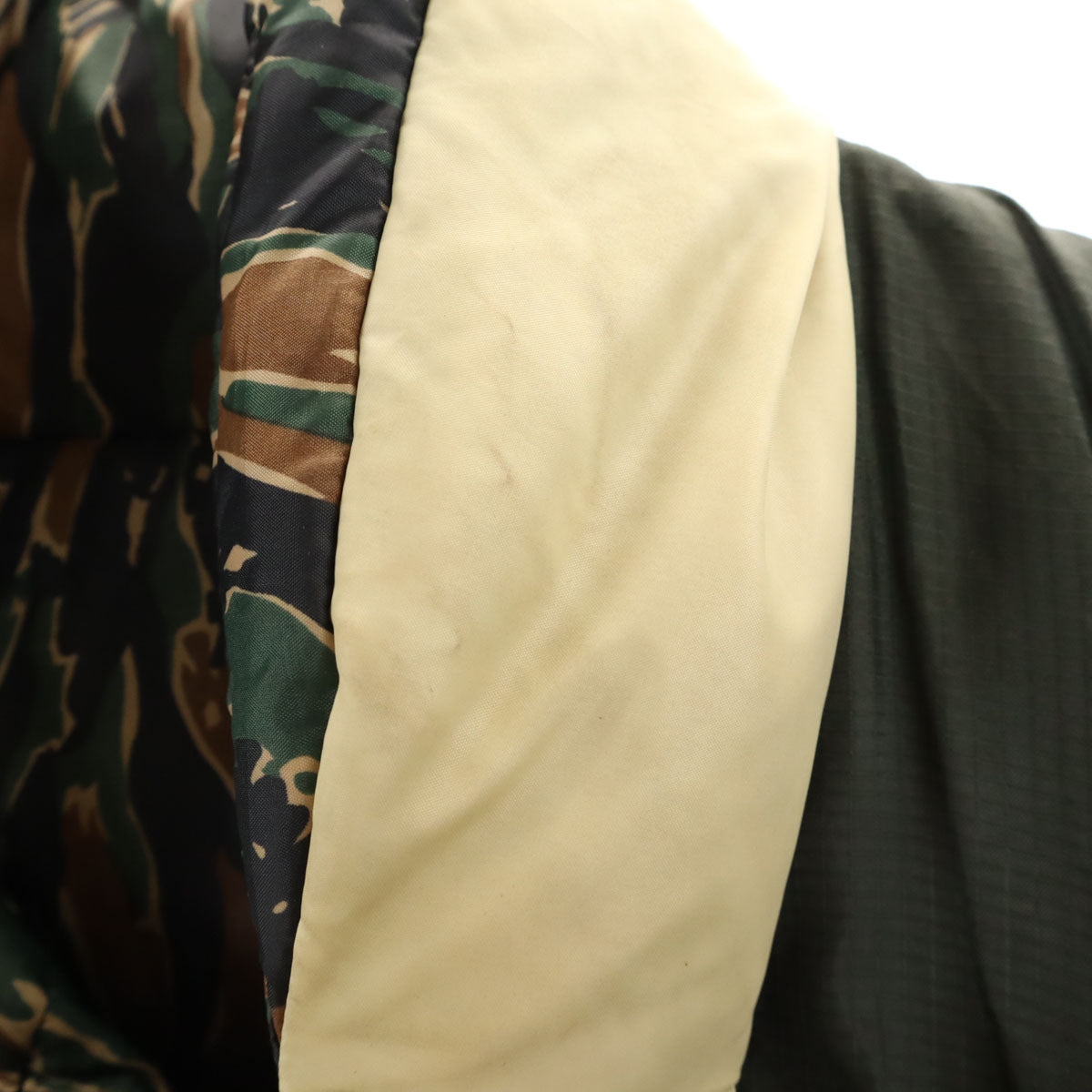 Bear USA ベアーユーエスエー カモフラ ダウンジャケット L カーキ リバーシブル レディース