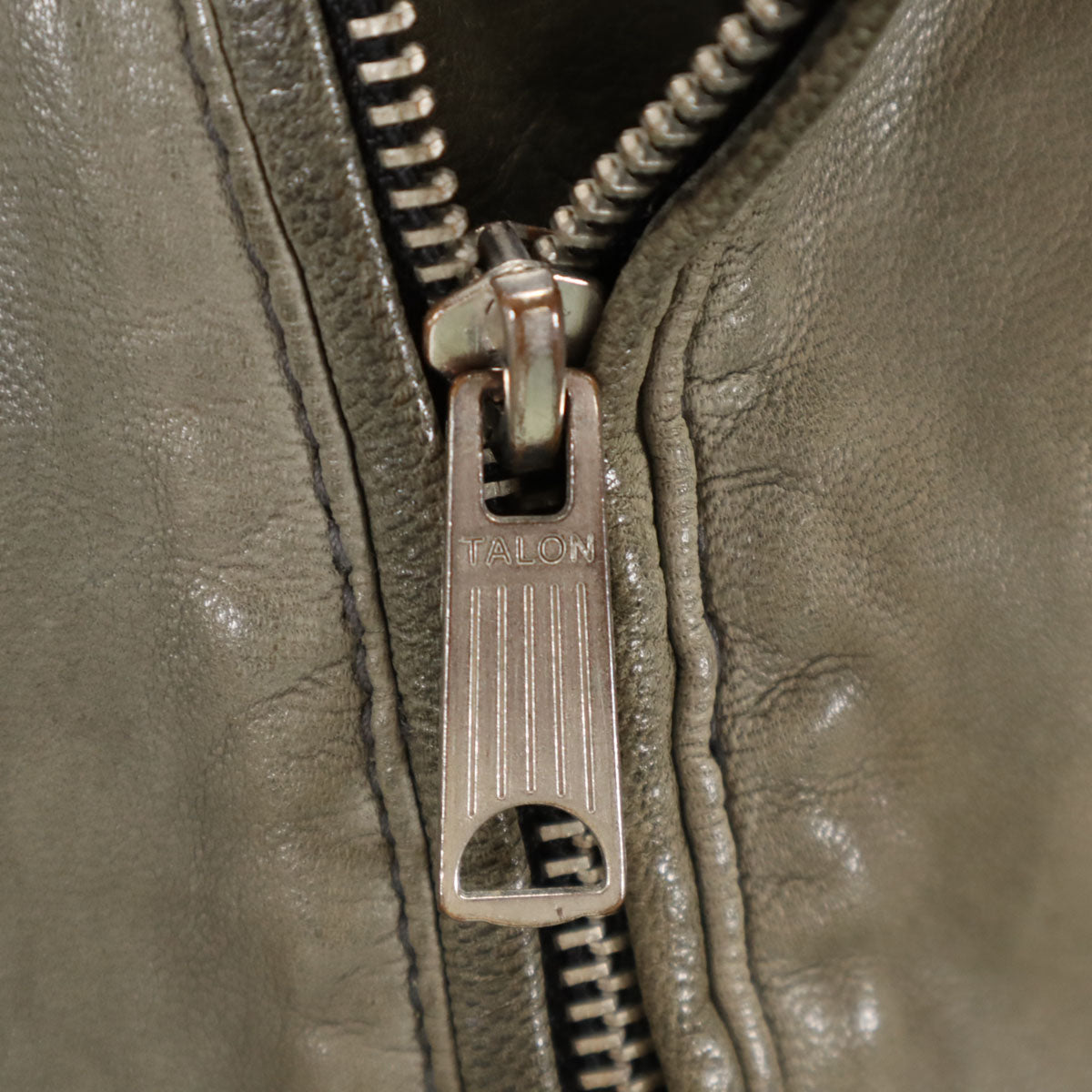 KATHARINE HAMNETT LONDON キャサリンハムネットロンドン レザー ライダースジャケット M ライトグレー シングル メンズ