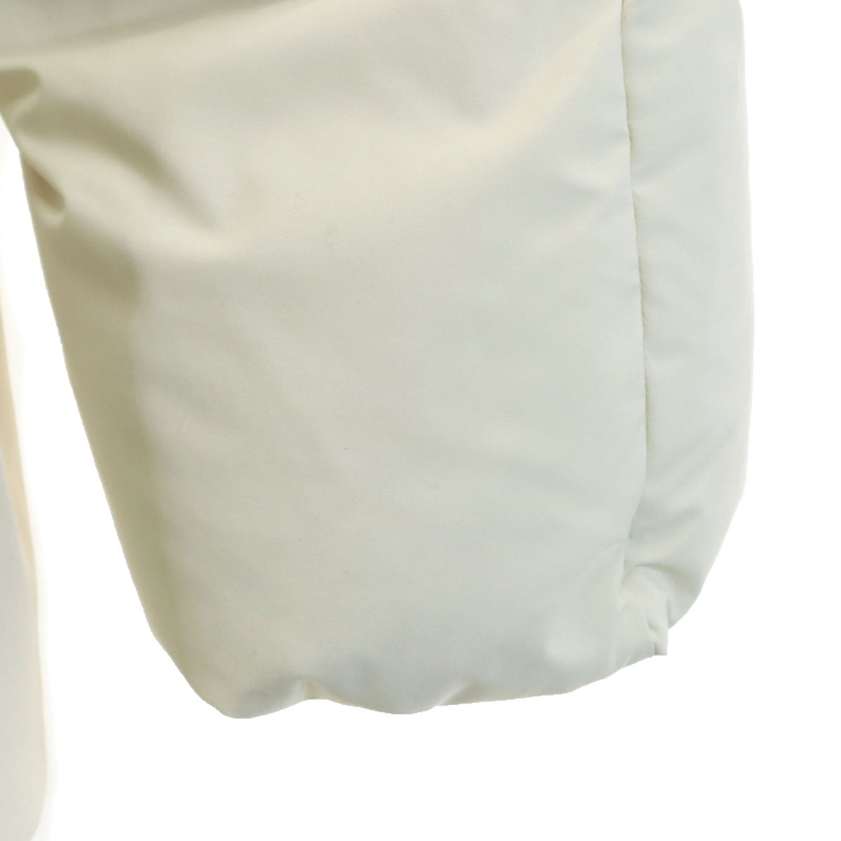 UNIQLO ユニクロ シームレス ダウンパーカー 3XL ベージュ ビッグサイズ レディース