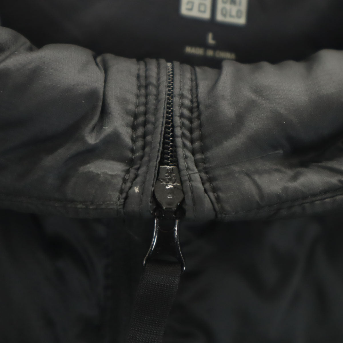 UNIQLO ユニクロ ウルトラライト シームレス ダウンパーカー L ブラック メンズ