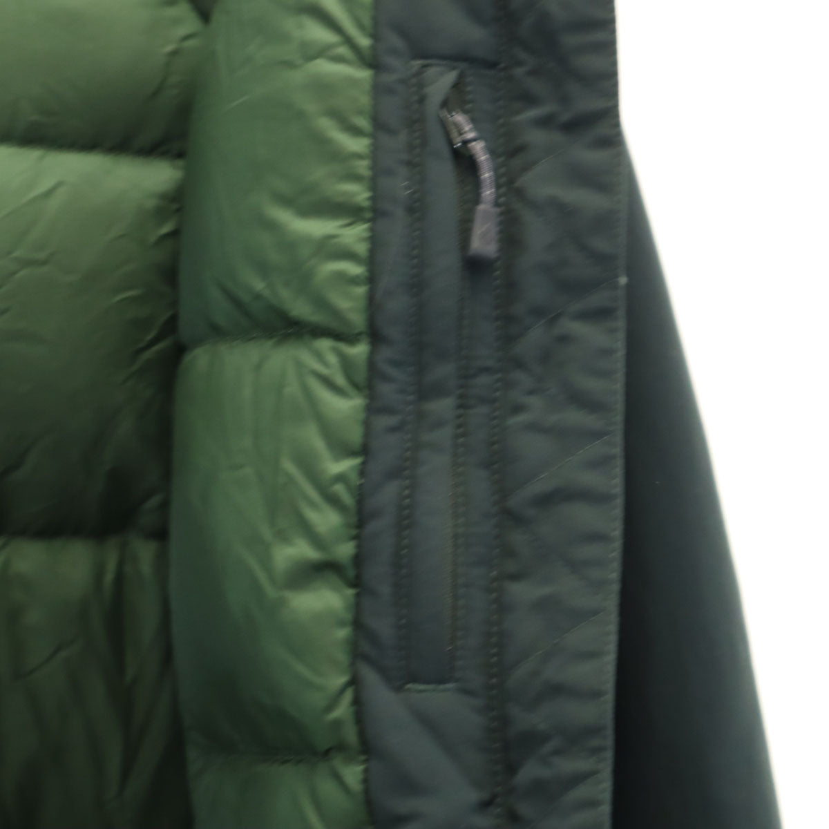 mont-bell モンベル ハスキー ダウンコート L カーキ レディース