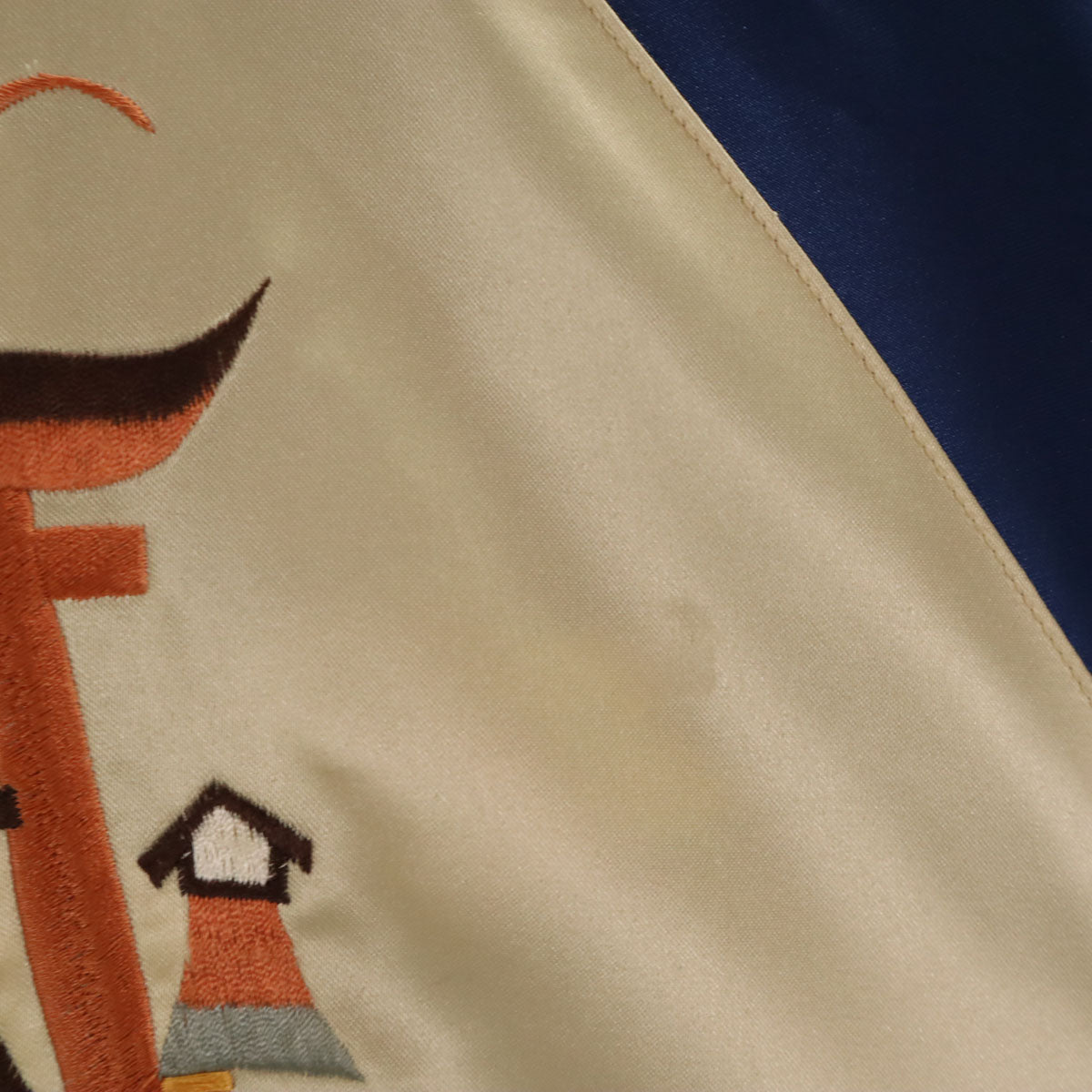 東洋エンタープライズ テーラー東洋 M品番 沖縄マップ 鷹刺繍 リバーシブル スカジャン M シャンパンゴールド M18425 メンズ