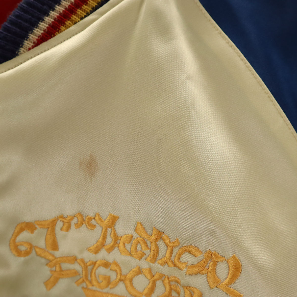 東洋エンタープライズ テーラー東洋 M品番 沖縄マップ 鷹刺繍 リバーシブル スカジャン M シャンパンゴールド M18425 メンズ