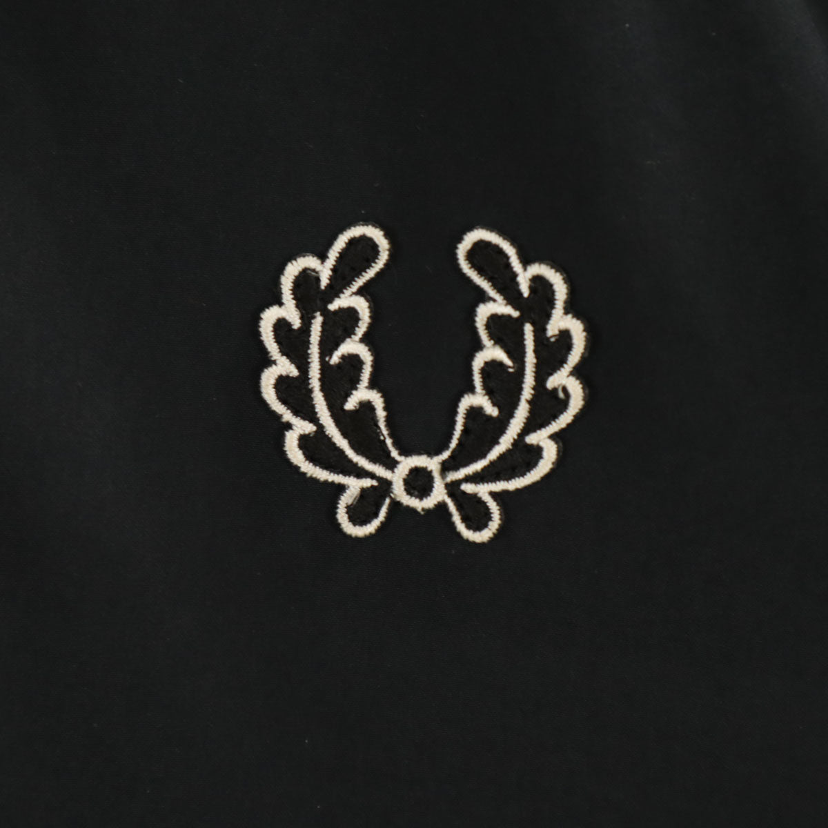 FRED PERRY フレッドペリー 中綿ジャケット M ブラック メンズ