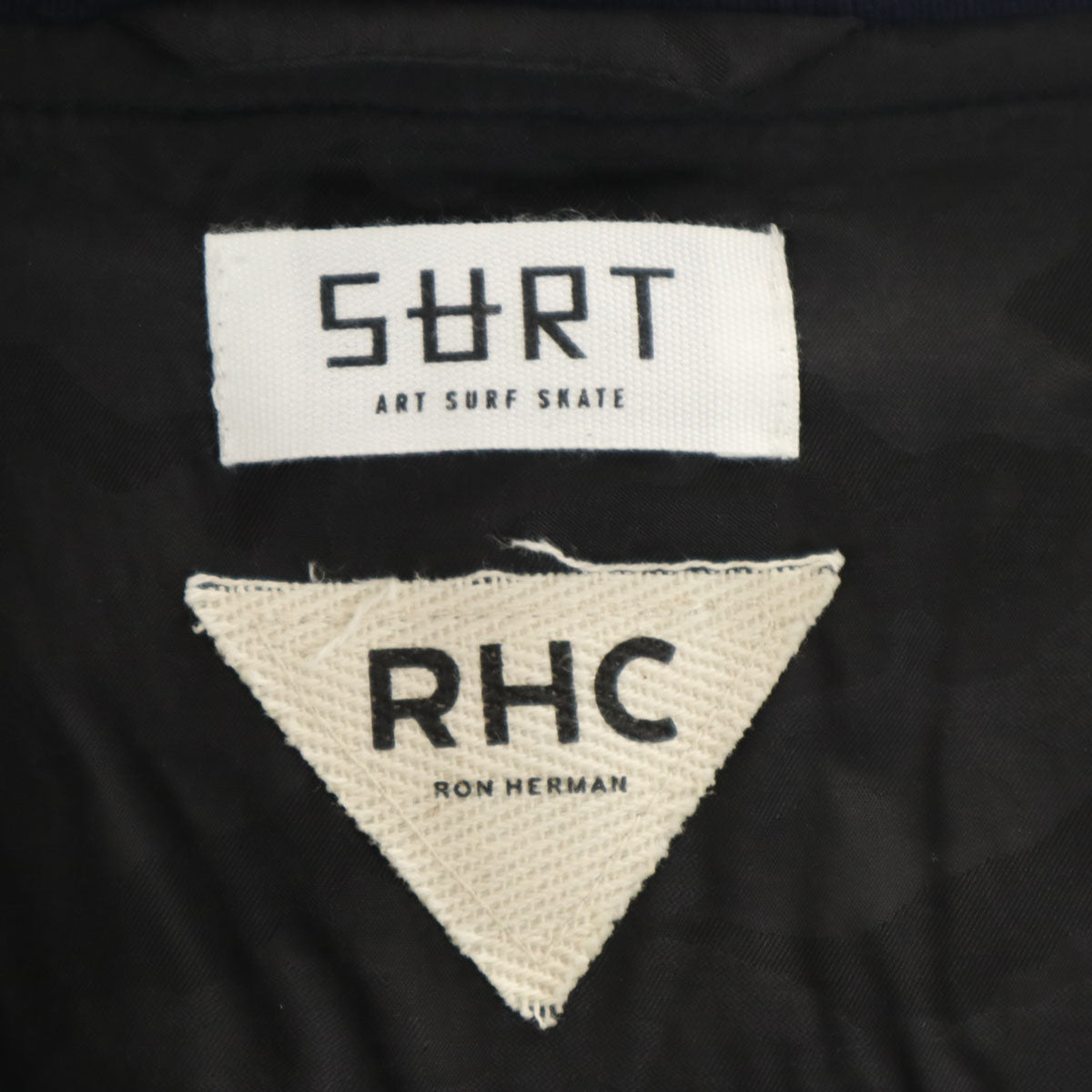 RHC Ron Herman アールエイチシー ロンハーマン PLAY BOY × SURT プレイボーイ×サート コラボ 日本製 バック刺繍 牛革レザー切替 スタジャン M ネイビー メンズ