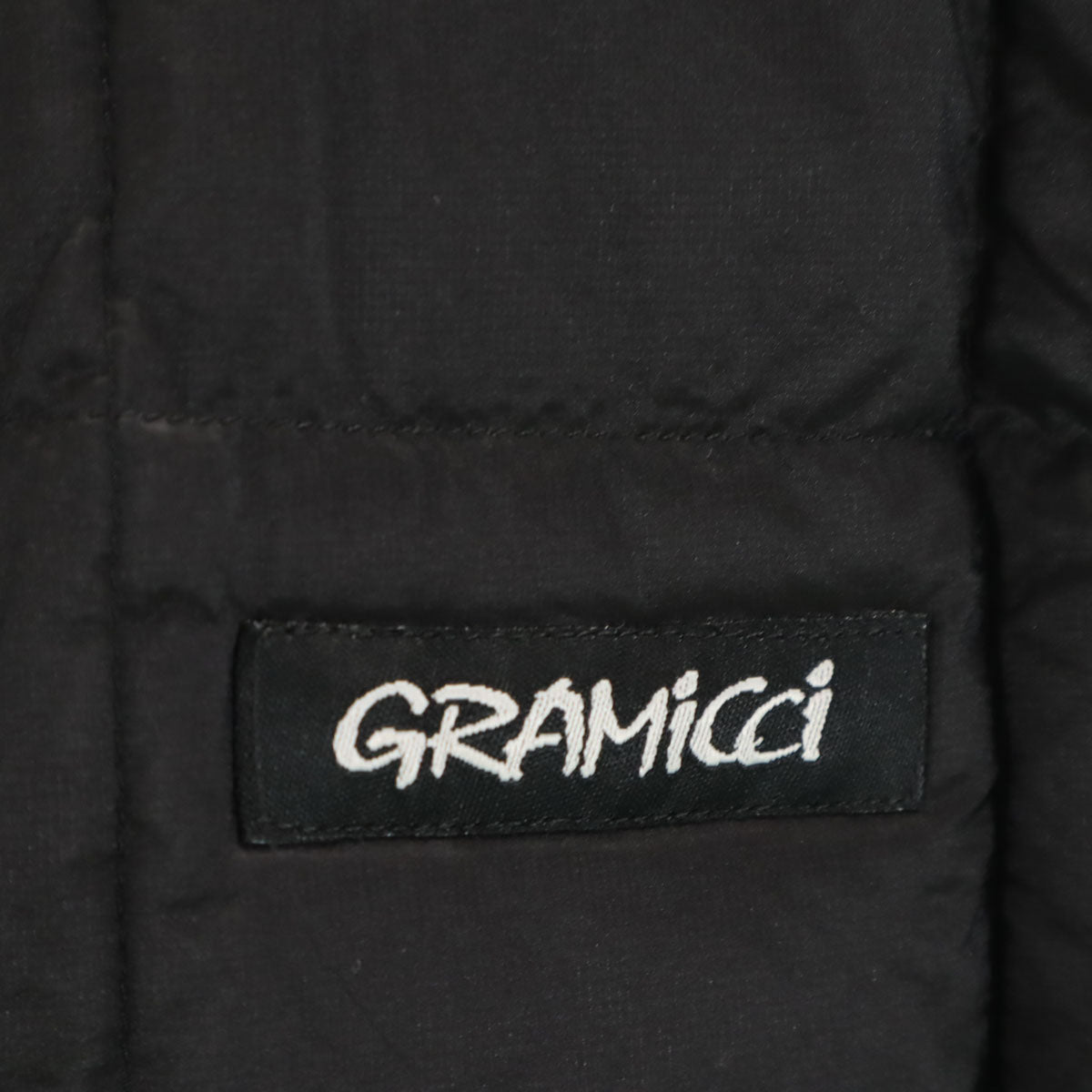 美品 Gramicci グラミチ TAION タイオン コラボ インナー ダウンベスト M ブラック 収納袋付き アウトドア メンズ