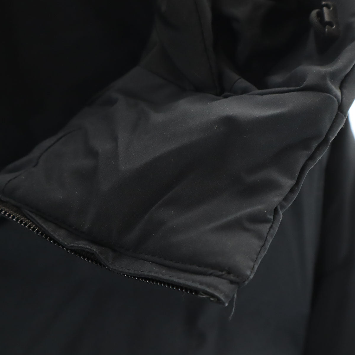 UNIQLO ユニクロ シームレス ダウンパーカー L チャコール レディース