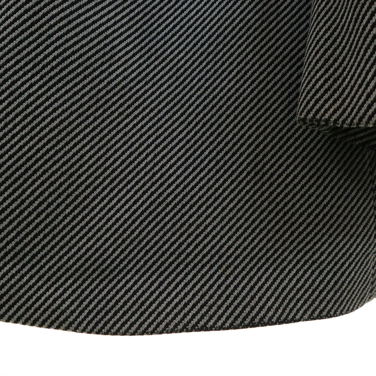 ARMANI COLLEZIONI アルマーニコレッツォーニ イタリア製 斜ストライプ柄 テーラードジャケット ブラック メンズ