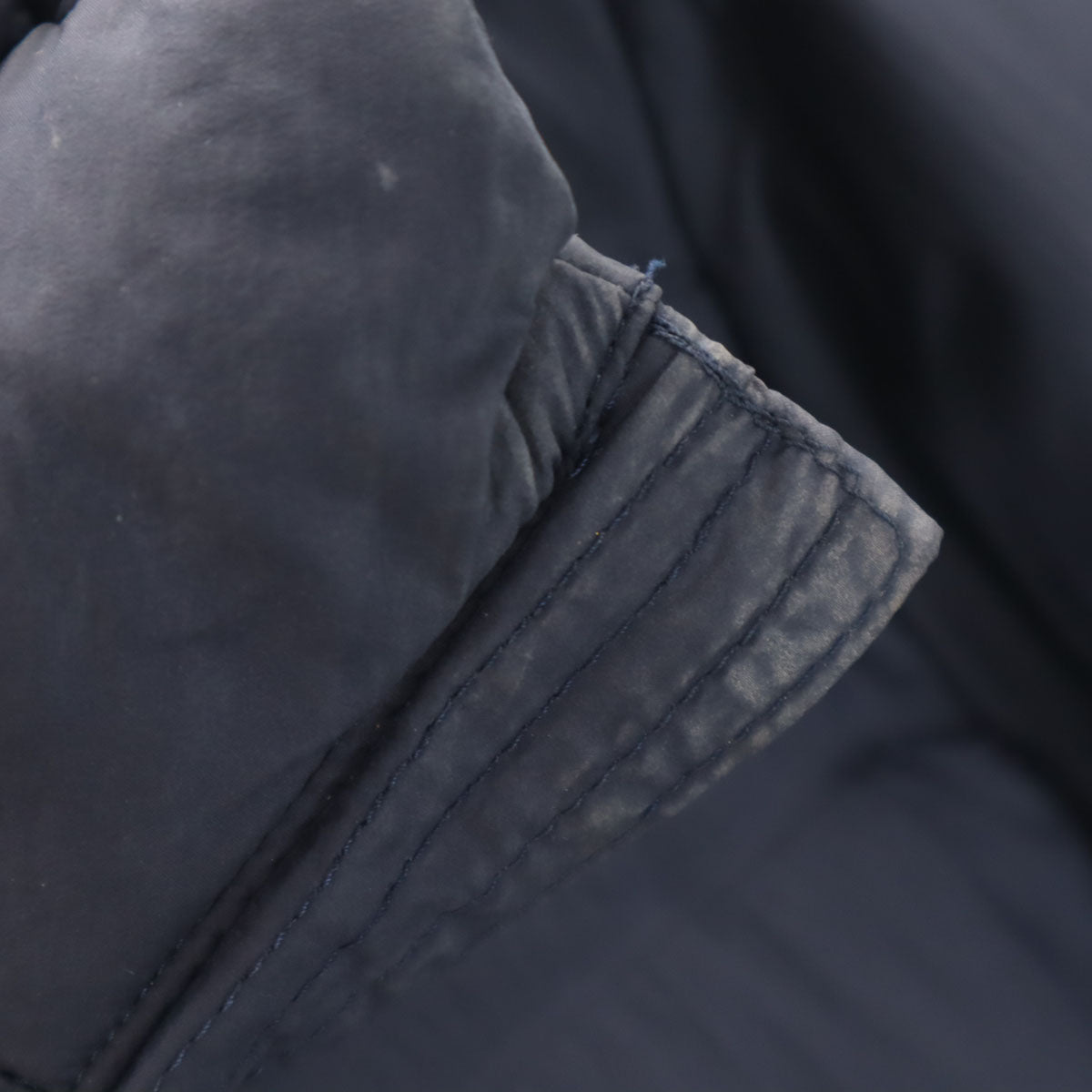 UNIQLO ユニクロ シームレス ウルトラライトダウンジャケット M ネイビー 収納袋付き レディース