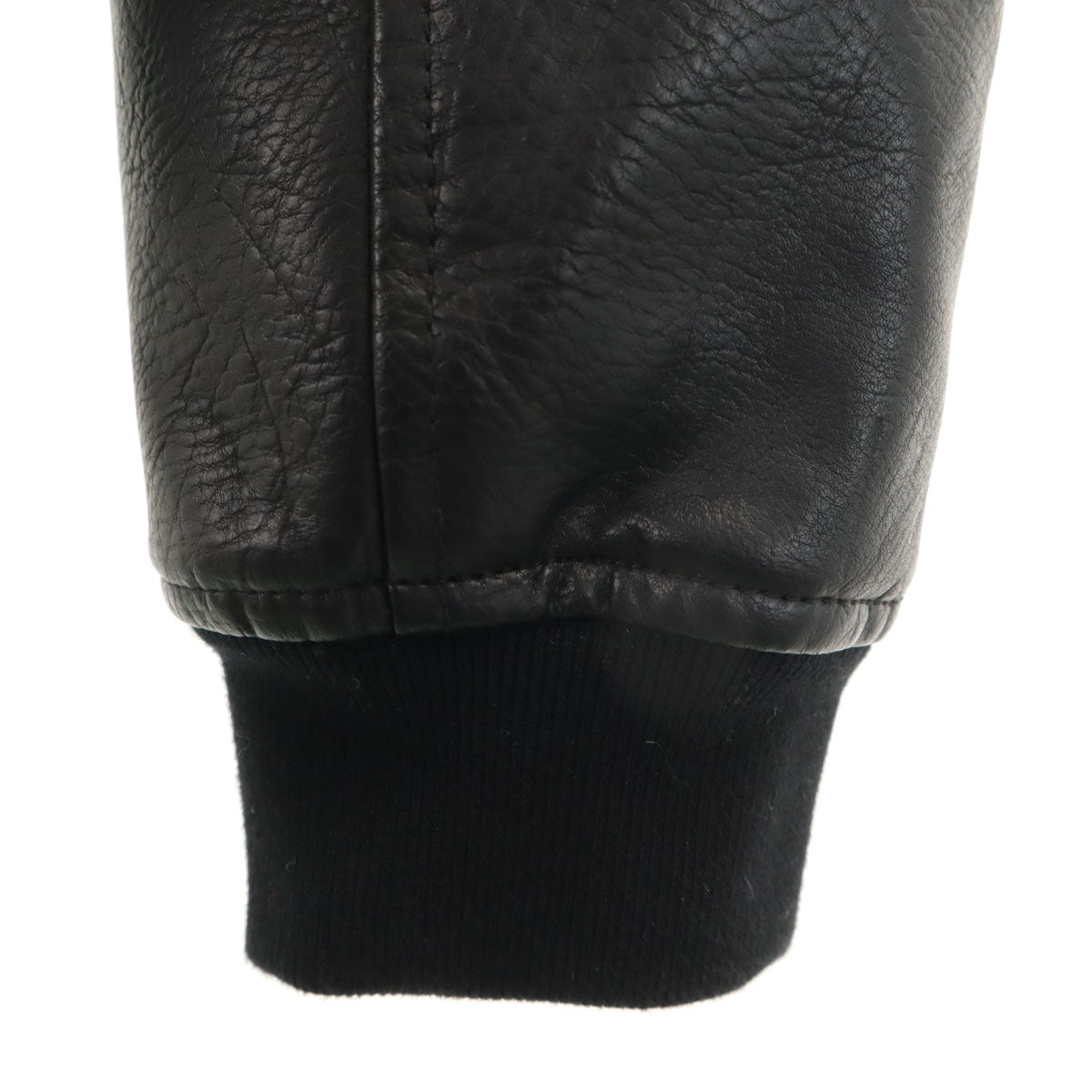 Emporio Armani エンポリオアルマーニ バックロゴ スタジャン 16A ブラック ジャケット キッズ