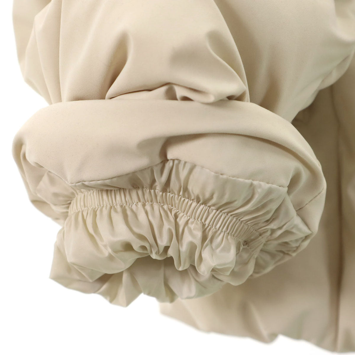 UNIQLO ユニクロ シームレス ダウンパーカー M アイボリー レディース