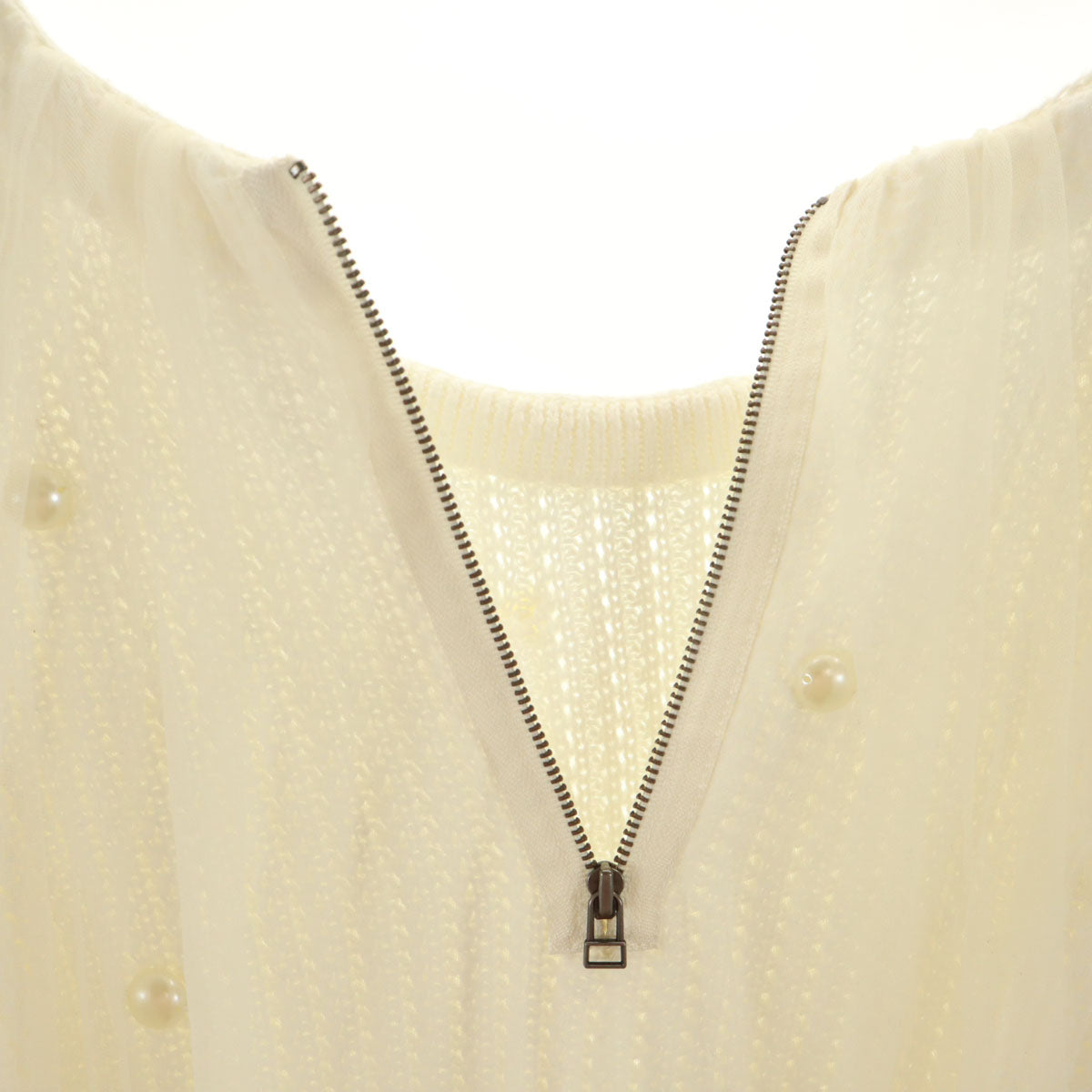 美品 LANVIN en Bleu ランバンオンブルー 7分袖 パール付き チュール ニット 38 ホワイト セーター レディース