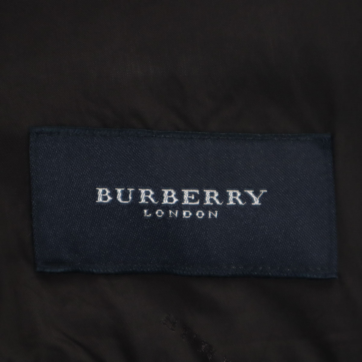 BURBERRY LONDON バーバリーロンドン 日本製 ストライプ柄 スーツ 上下 セットアップ BB5/BB4 チャコールグレー 三陽商会 カバー付き メンズ