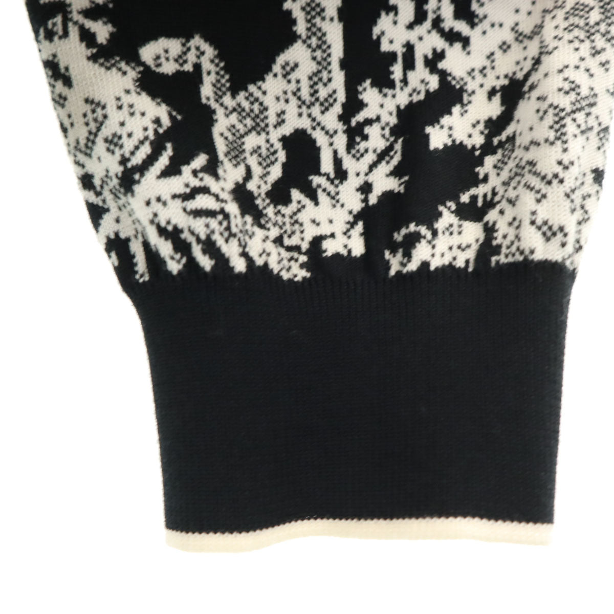 美品 LANVIN LA COLLECTION ランバンコレクション 日本製 総柄 長袖 ニットカーディガン 40 ブラック レディース