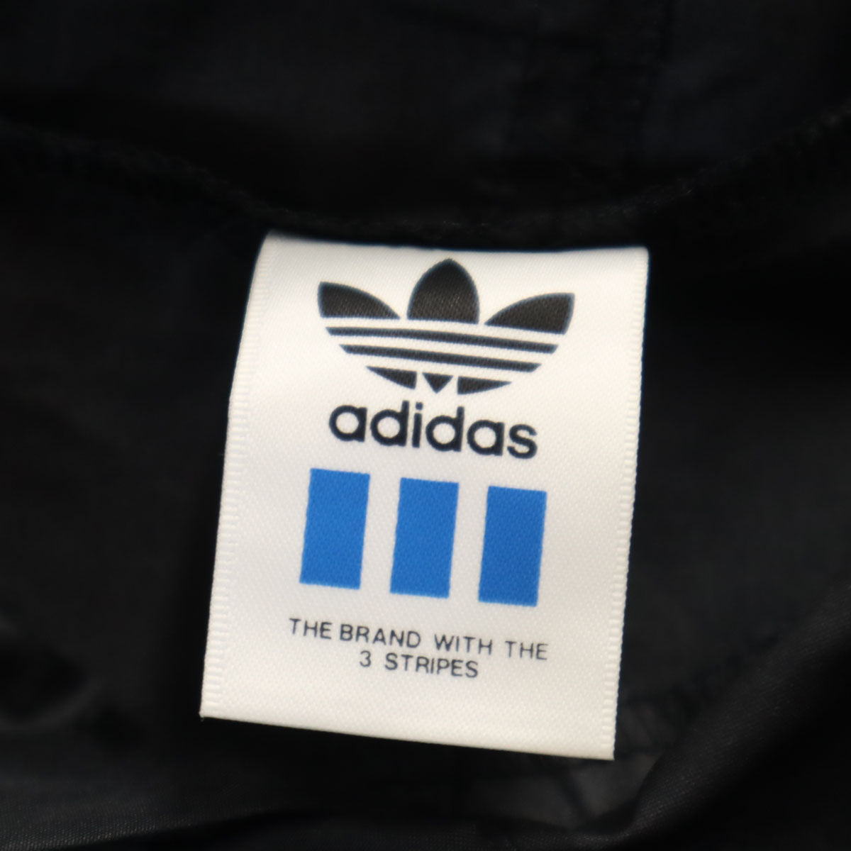 adidas アディダス 80s ヴィンテージ バックプリント ナイロンジャケット O-XO ブラック デサント製 メンズ