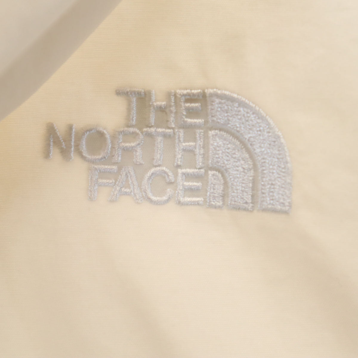THE NORTH FACE ノースフェイス コンパクト ジャケット S アイボリー NP22538R アウトドア メンズ