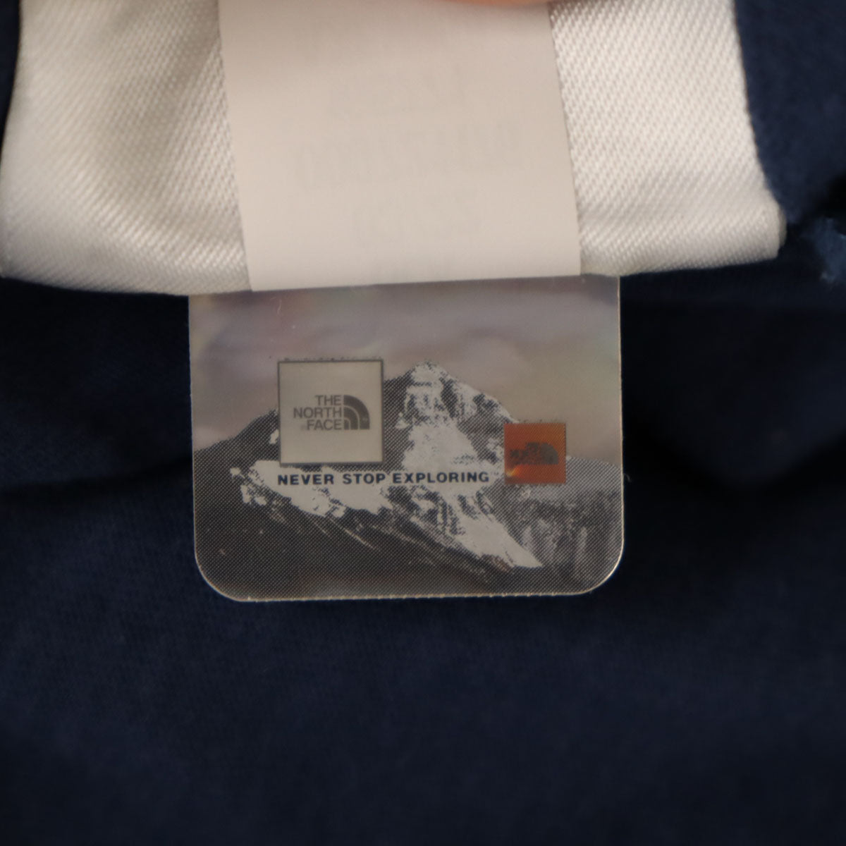 THE NORTH FACE ノースフェイス バックプリント 長袖 Tシャツ M ネイビー AXEV388 アウトドア ロンT メンズ