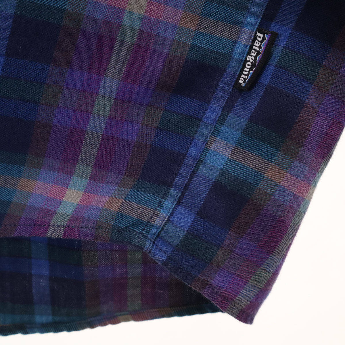 patagonia パタゴニア チェック柄 長袖 シャツ XL パープル 53856FA13 アウトドア メンズ
