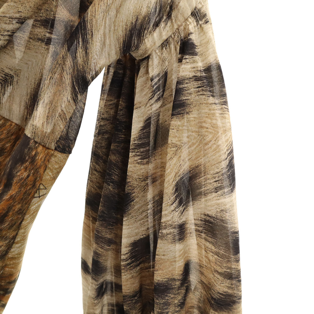 美品 Just Cavalli ジャストカヴァリ シルクブレンド レオパード柄 長袖 フリル ブラウス 42 ベージュ系 レディース